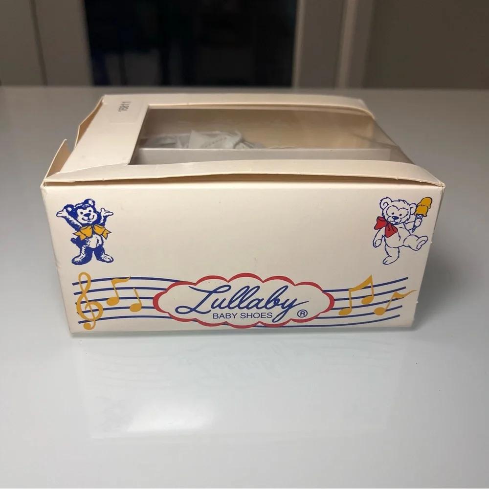 Vintage: Lullaby • Baby‎ Shoes